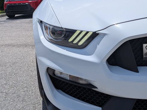 Used 2017 Ford Mustang Shelby GT350 w/ Electronics Package RWD image 10