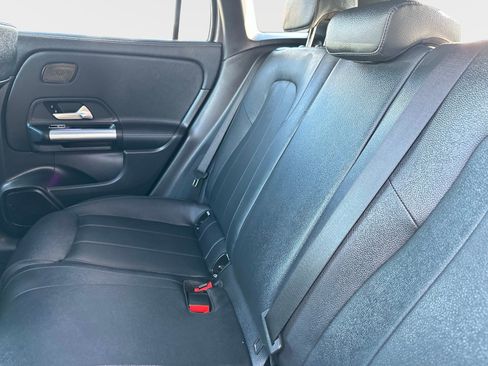 Certified 2025 Mercedes-Benz GLA 250 image 13