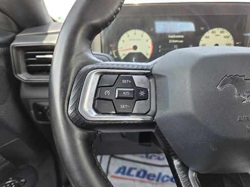 Used 2024 Ford Mustang Convertible RWD image 37