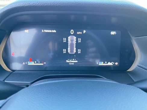 New 2025 Jeep Grand Cherokee Altitude image 14