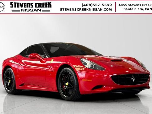 Used 2010 Ferrari California image 1