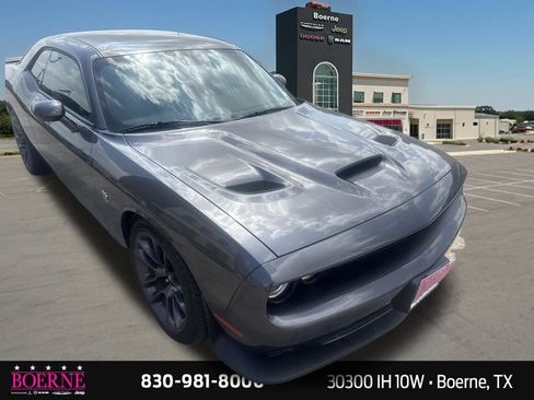Used 2022 Dodge Challenger R/T Scat Pack RWD image 8