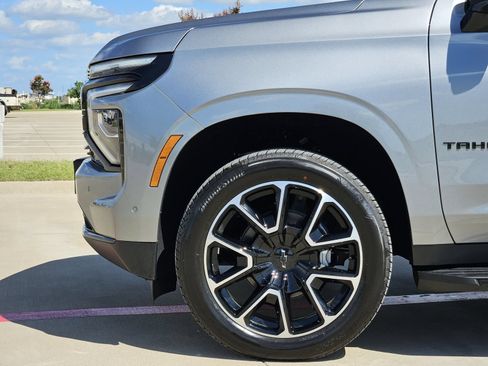 New 2026 Chevrolet Tahoe RST w/ Comfort Package AWD/4WD image 12