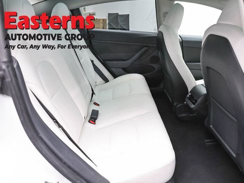 Used 2023 Tesla Model 3 Standard Range RWD image 17