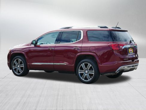 Used 2018 GMC Acadia Denali w/ Technology Package AWD/4WD image 5