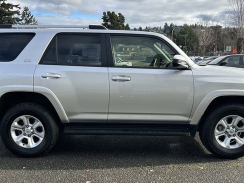 Certified 2024 Toyota 4Runner SR5 image 4