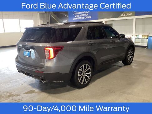 Certified 2024 Ford Explorer ST-Line w/ Class IV Trailer Tow Package image 7