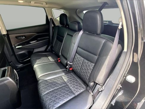 Used 2019 Nissan Murano Platinum w/ Cargo Package FWD image 18