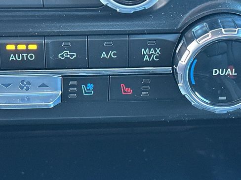 New 2026 Ford F350 Lariat w/ Chrome Package image 24