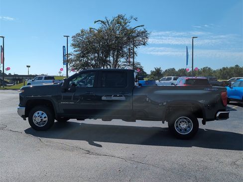 New 2026 Chevrolet Silverado 3500 LT image 7