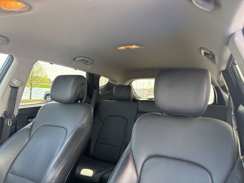 Used 2018 Hyundai Santa Fe Sport 2.0T image 11