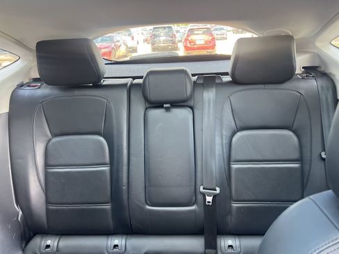 Used 2019 Jaguar E-PACE S AWD/4WD image 9
