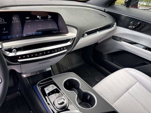 New 2026 Cadillac Lyriq Signature Sport RWD image 23
