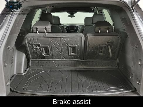 Used 2023 Chevrolet Traverse LT w/ LPO, Floor Liner Package AWD/4WD image 17