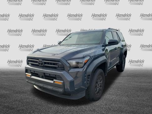Used 2026 Toyota 4Runner SR5 AWD/4WD image 4