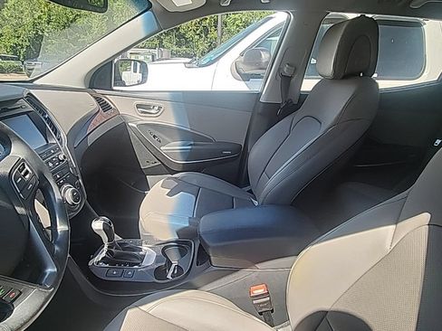 Used 2018 Hyundai Santa Fe Sport 2.0T FWD image 6