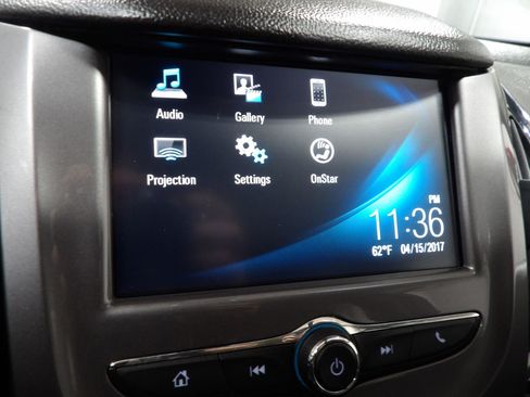 Used 2017 Chevrolet Cruze LT image 16