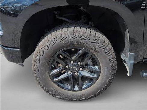 Used 2024 Chevrolet Silverado 1500 Custom Trail Boss image 21
