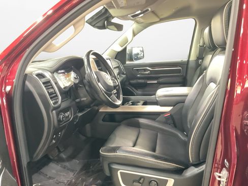 Used 2022 RAM 1500 Laramie AWD/4WD image 10