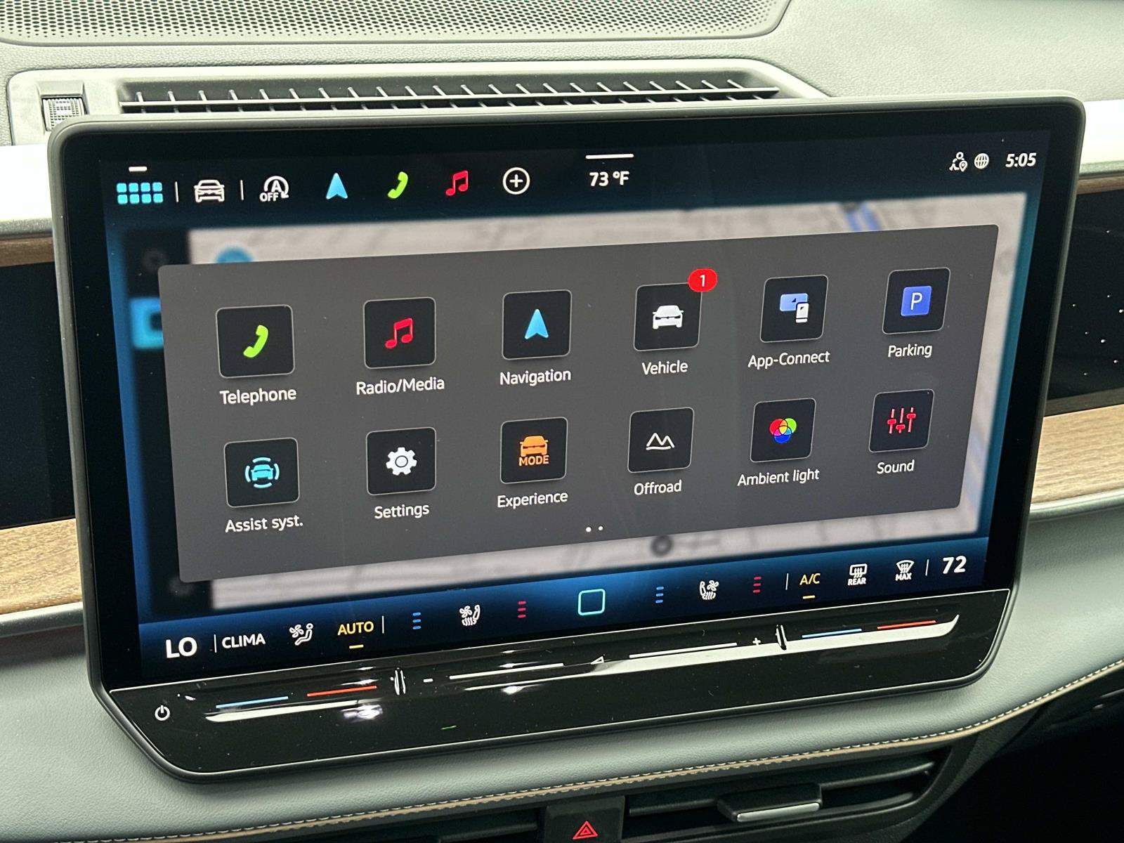 New 2027 Volkswagen Atlas SEL R-Line AWD/4WD image 12