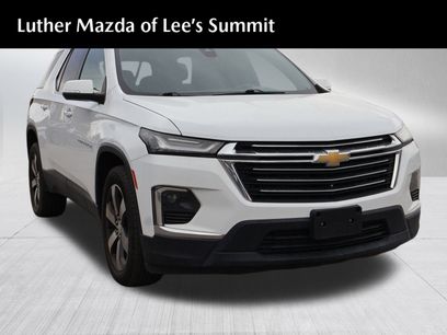 Used 2022 Chevrolet Traverse LT w/ LT Premium Package
