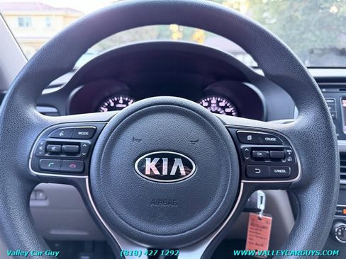 Used 2016 Kia Optima LX FWD image 14