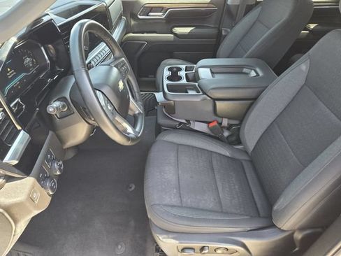 Used 2023 Chevrolet Silverado 1500 LT AWD/4WD image 13