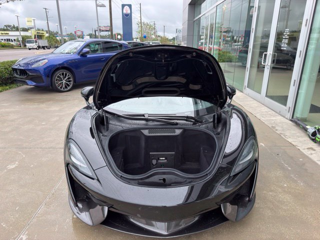Used 2017 McLaren 570S Coupe RWD image 8