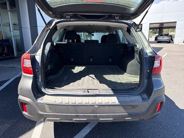 Used 2018 Subaru Outback 2.5i AWD/4WD image 5
