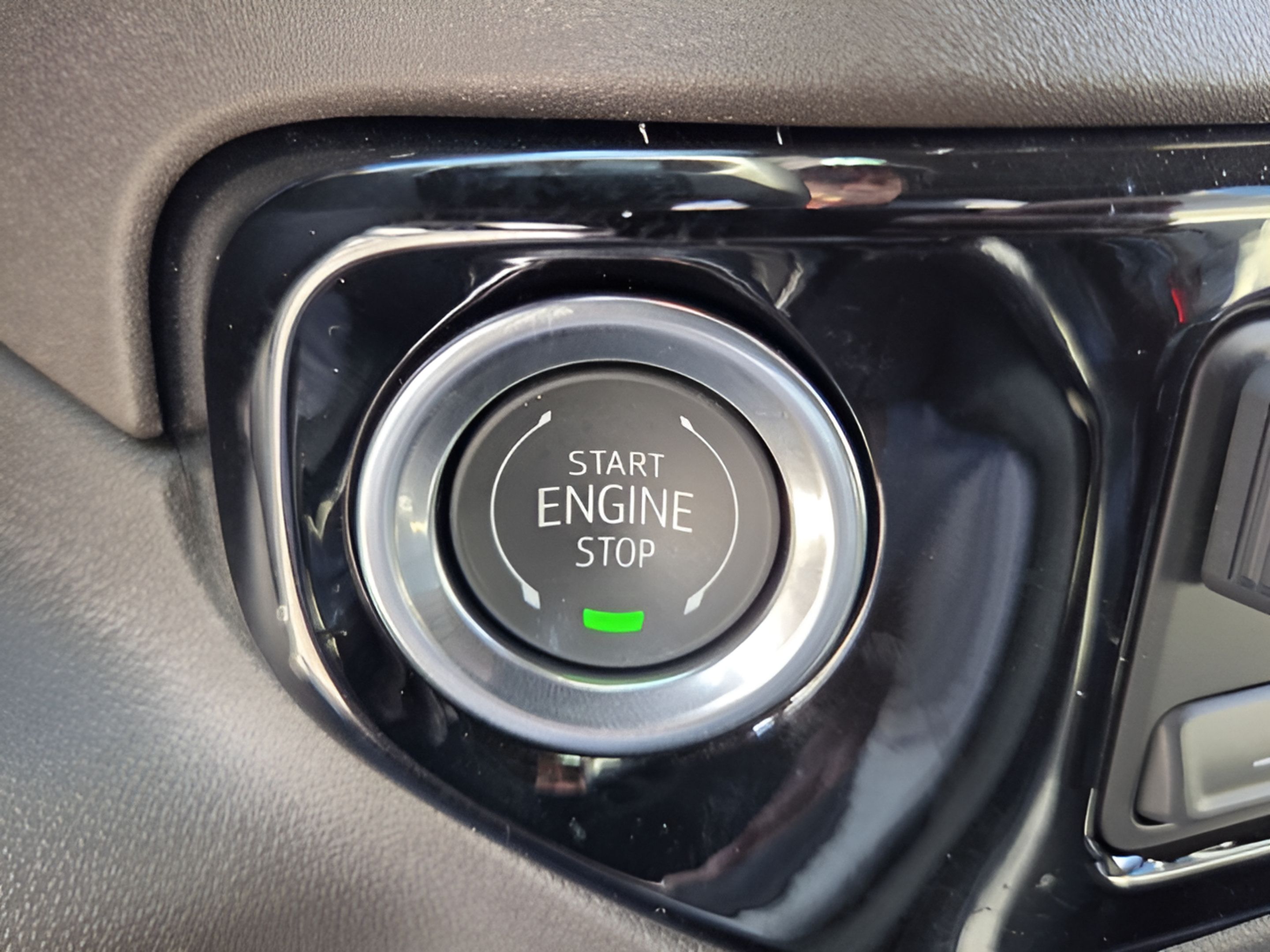 Used 2026 Chevrolet Silverado 1500 LT w/ Texas Edition Plus RWD image 27