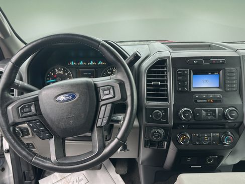 Used 2018 Ford F150 XLT w/ Equipment Group 301A Mid RWD image 15