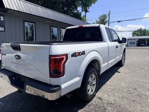 Used 2017 Ford F150 XLT w/ Equipment Group 301A Mid AWD/4WD image 7