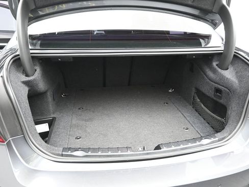 Used 2018 BMW 330e w/ Convenience Package image 24