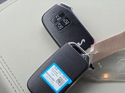 Used 2023 Kia Carnival SX FWD image 21
