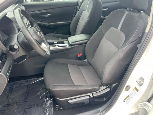 Used 2023 Nissan Sentra SV w/ All-Weather Package FWD image 31