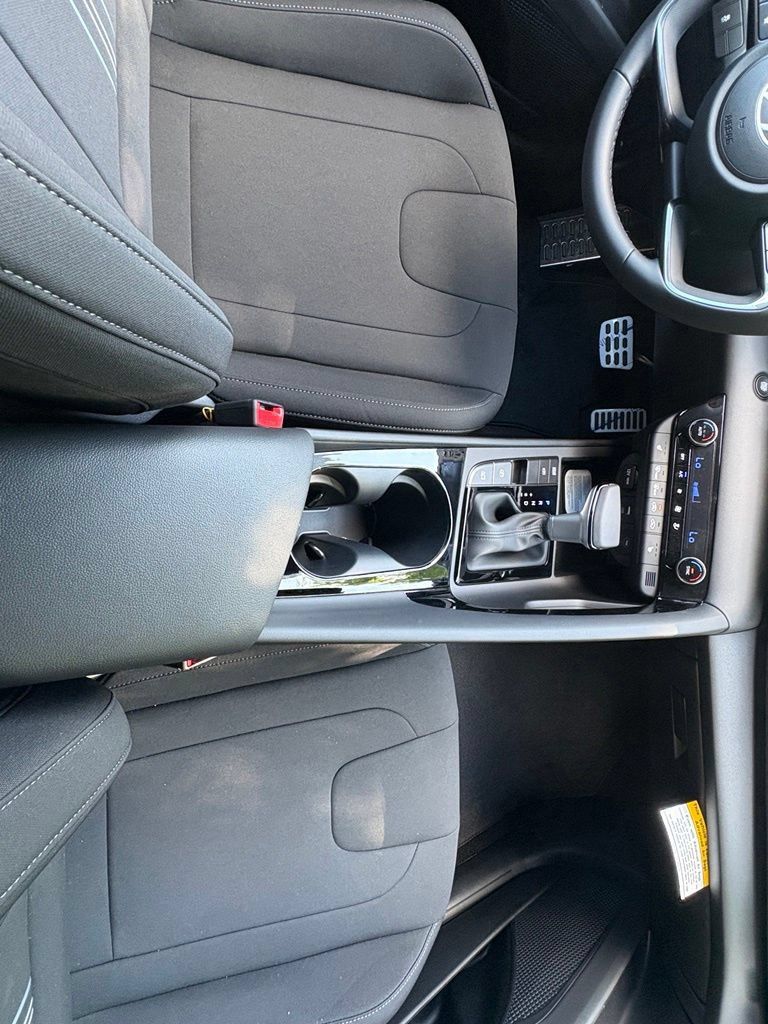 New 2026 Hyundai Elantra SEL Sport Premium FWD image 29