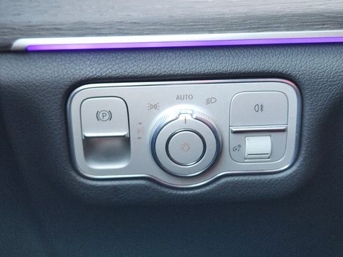 Used 2020 Mercedes-Benz GLE 350 image 20