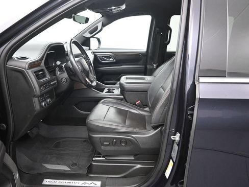Used 2022 Chevrolet Suburban High Country AWD/4WD image 9