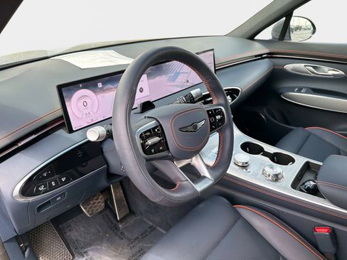 Used 2026 Genesis GV70 2.5T Sport Prestige image 40