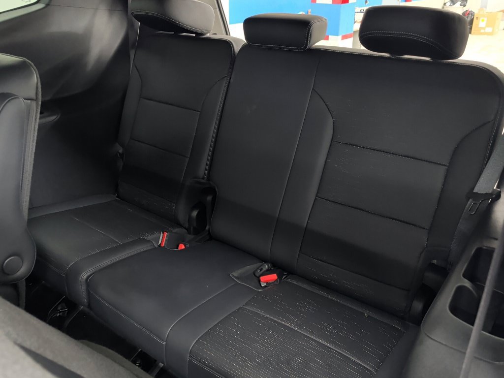 Used 2026 Buick Enclave Sport Touring AWD/4WD image 29