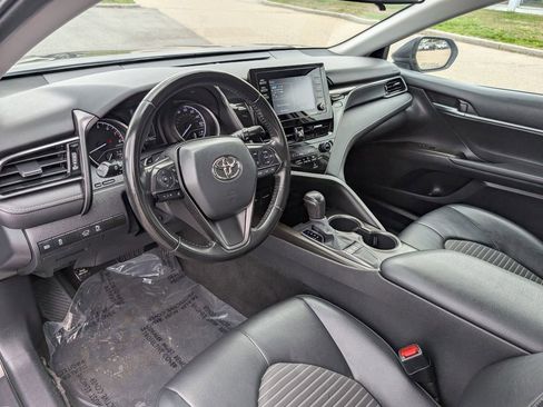 Used 2023 Toyota Camry SE FWD image 16
