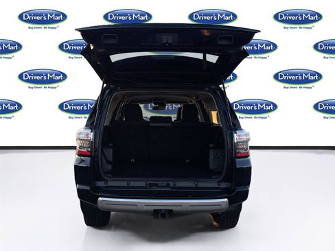 Used 2022 Toyota 4Runner TRD Off-Road image 26