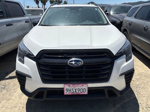Used 2024 Subaru Ascent Onyx Edition AWD/4WD image 2