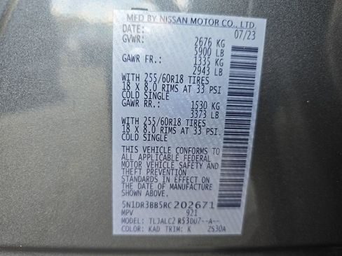 Used 2024 Nissan Pathfinder SV w/ SV Premium Package FWD image 34