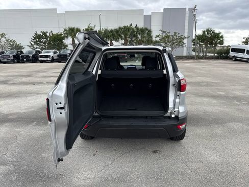 Used 2021 Ford EcoSport SE w/ SE Convenience Package image 26