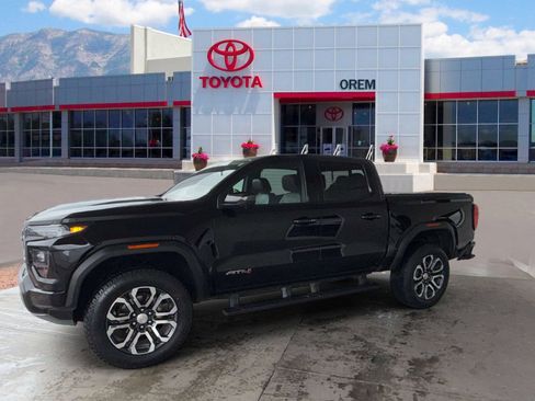 Used 2023 GMC Canyon AT4 w/ AT4 Premium Package AWD/4WD image 6