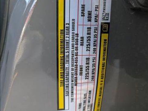 Used 2022 Jeep Renegade Altitude w/ Sun/Sound Group AWD/4WD image 17