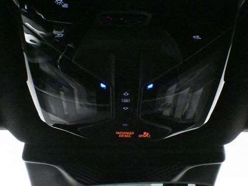 Used 2025 BMW X3 xDrive30i w/ M Sport Package image 21