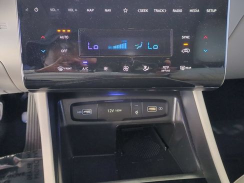 Used 2024 Hyundai Tucson SEL w/ Convenience Package FWD image 19