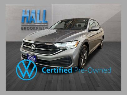 Certified 2023 Volkswagen Jetta SE